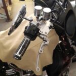 Harley Davidson TriGlide - Right-handed dual hydraulic brake